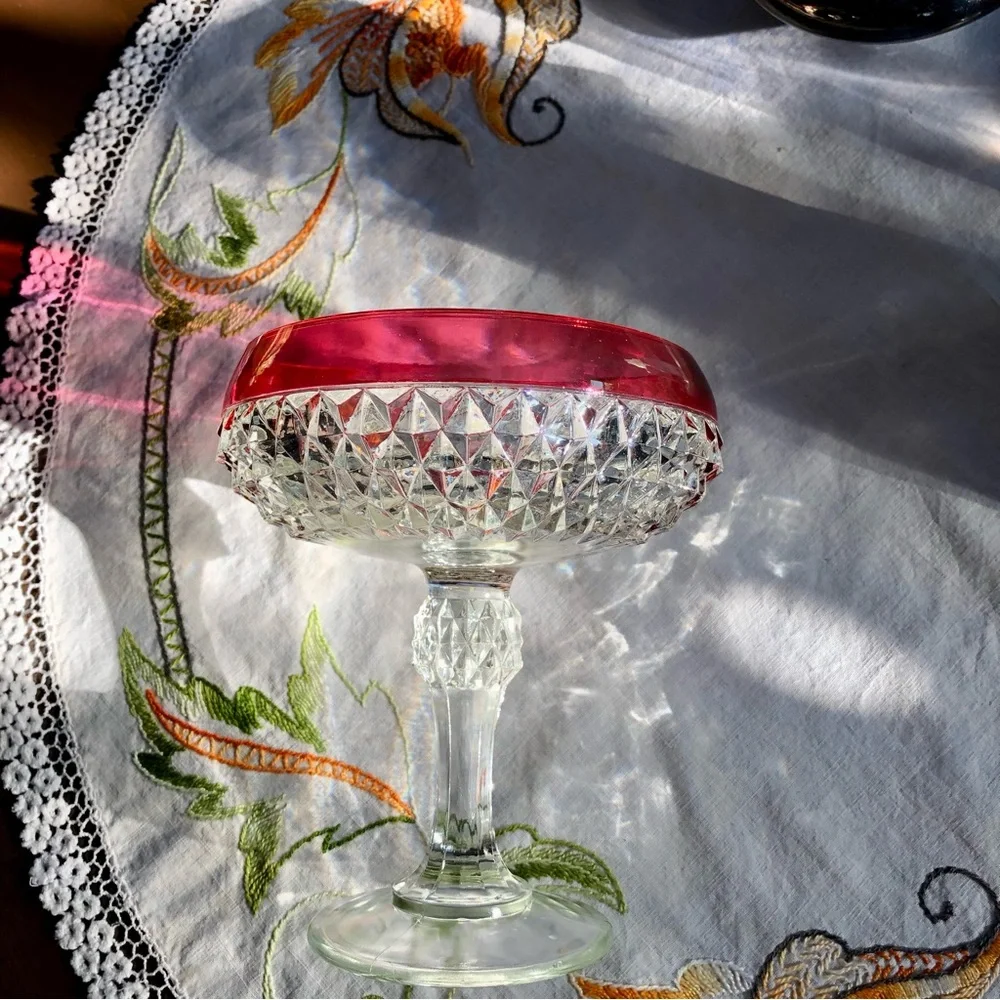 Vintage Indiana Glass Diamond Cut Pedestal Compote Dish. Ruby Flashing. 7.5